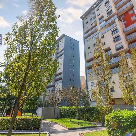 Апартаменты Sarca 11Th Floor Милан Экстерьер фото